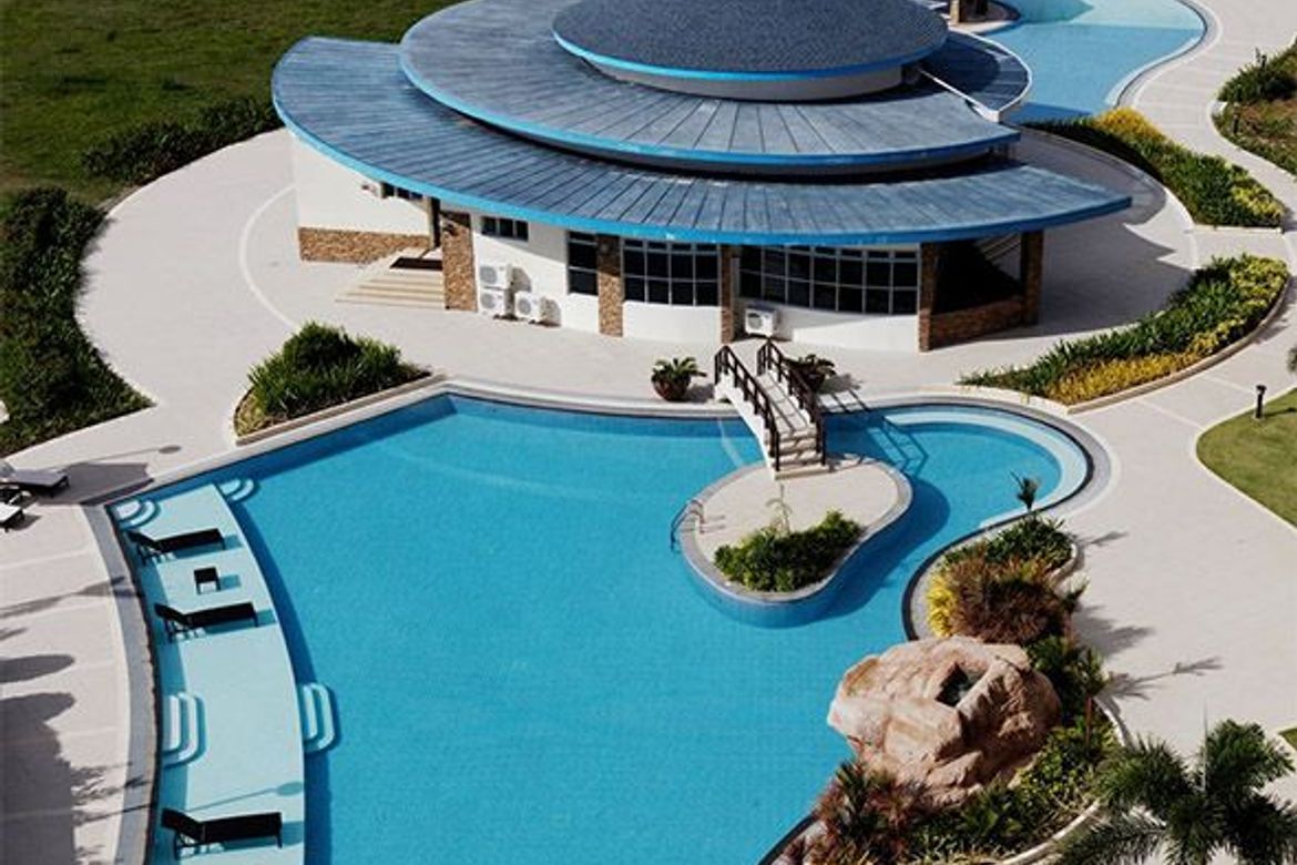 4 Bedroom Condo for Sale in AmiSa Private Residences, Punta Engaño, Lapu-Lapu, Cebu