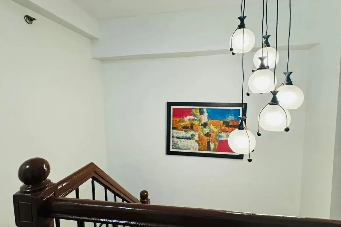 4 Bedroom Condo for Sale in Bagong Lipunan Ng Crame, Quezon City, Metro Manila near MRT-3 Santolan – photo 4