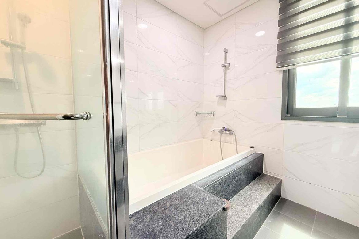 4 Bedroom Condo for Sale in Balibago, Angeles, Pampanga – photo 8
