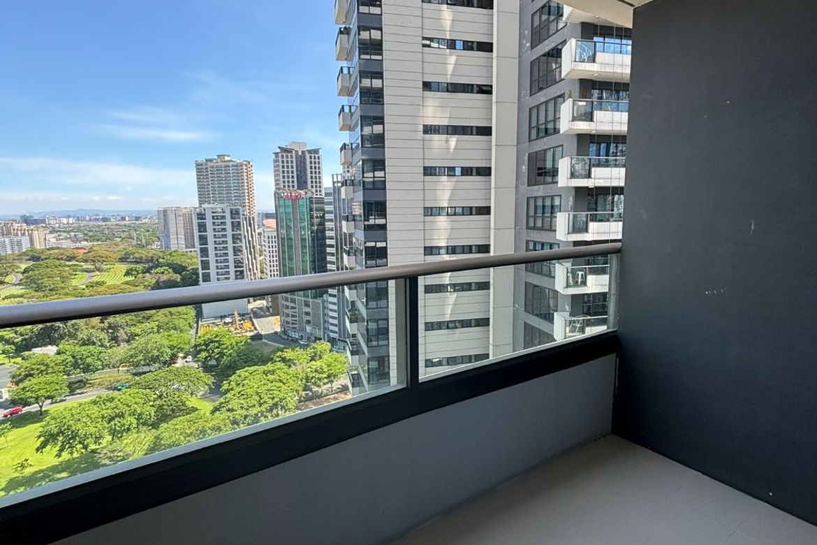 4 Bedroom Condo for Sale in BGC, Taguig – photo 6