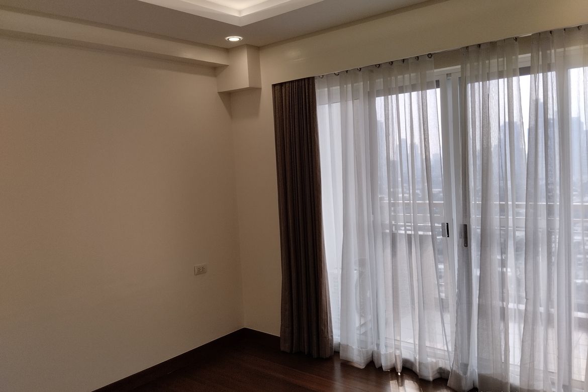 4 Bedroom Condo for Sale in Brio Tower, Guadalupe Viejo, Makati City near MRT-3 Guadalupe – photo 11