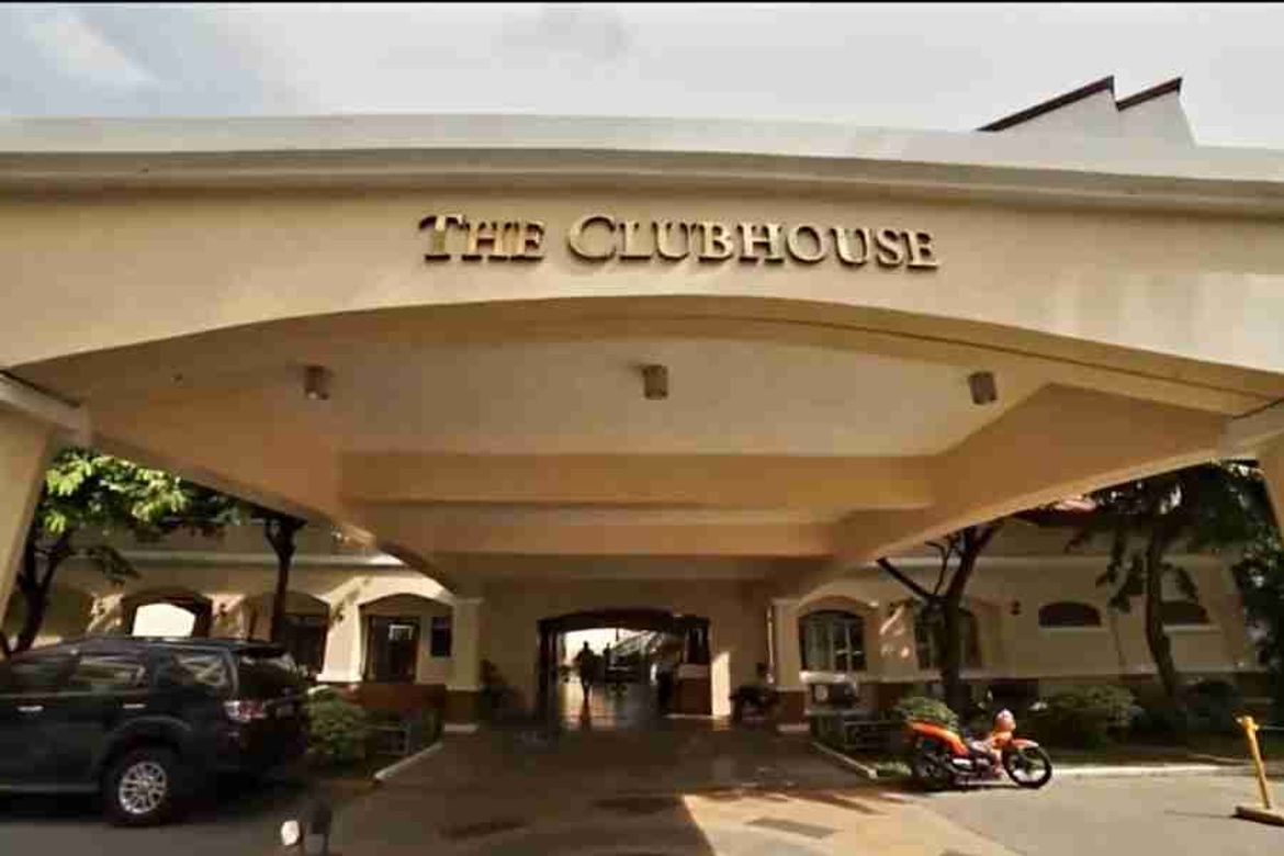 4 Bedroom Condo for Sale in Cambridge Village, San Andres, Cainta, Rizal – photo 6