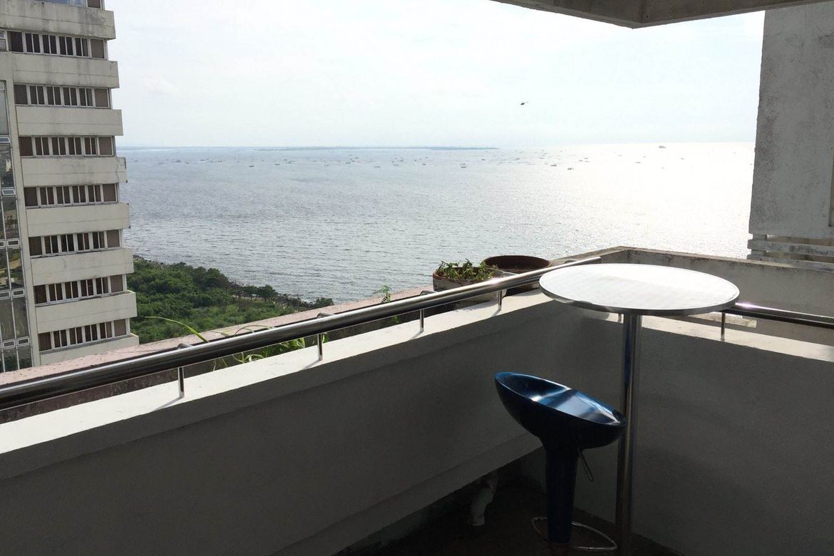 4 Bedroom Condo for Sale in Don Galo, Parañaque, Metro Manila – photo 4
