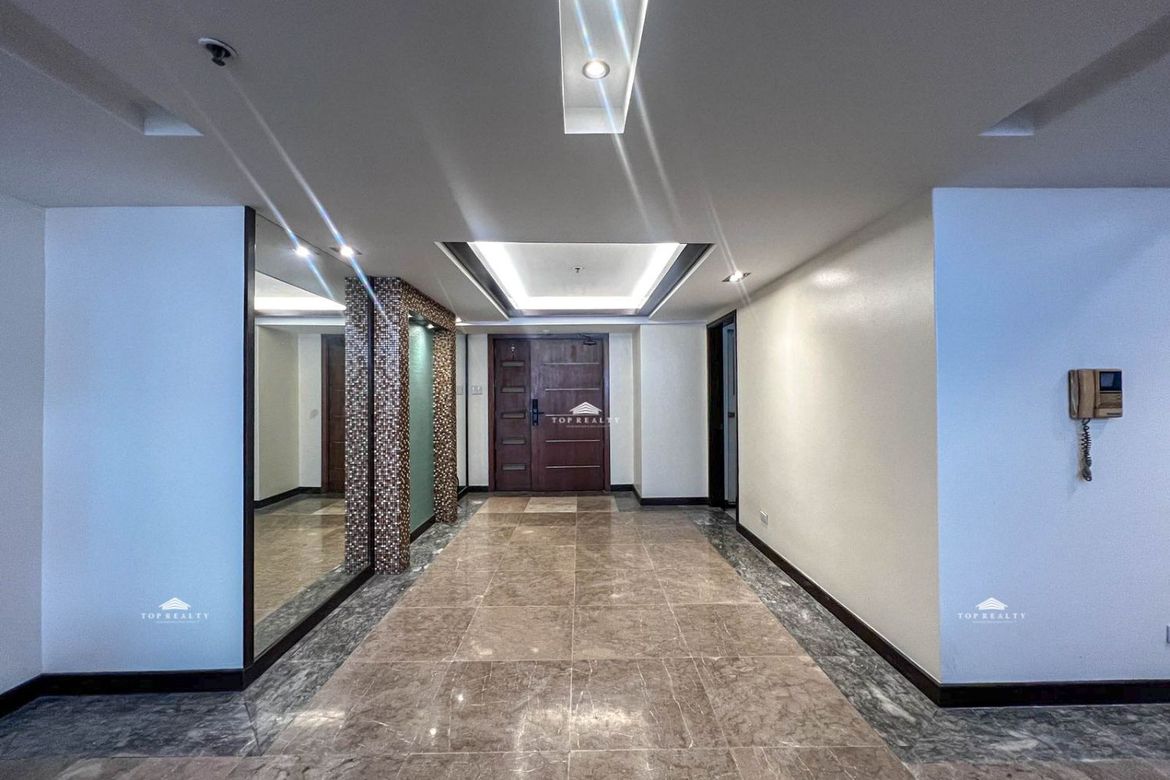 4 Bedroom Condo for Sale in Don Galo, Parañaque, Metro Manila – photo 6
