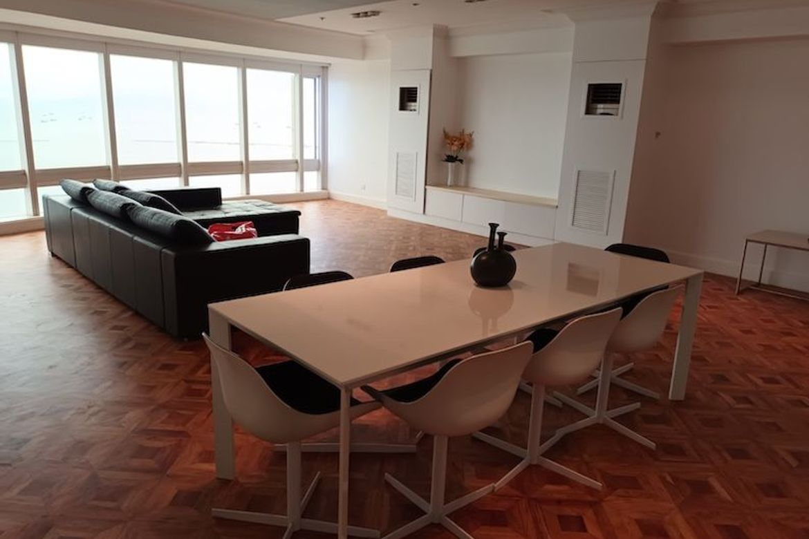 4 Bedroom Condo for Sale in Ermita, Manila, Metro Manila near LRT-1 Pedro Gil
