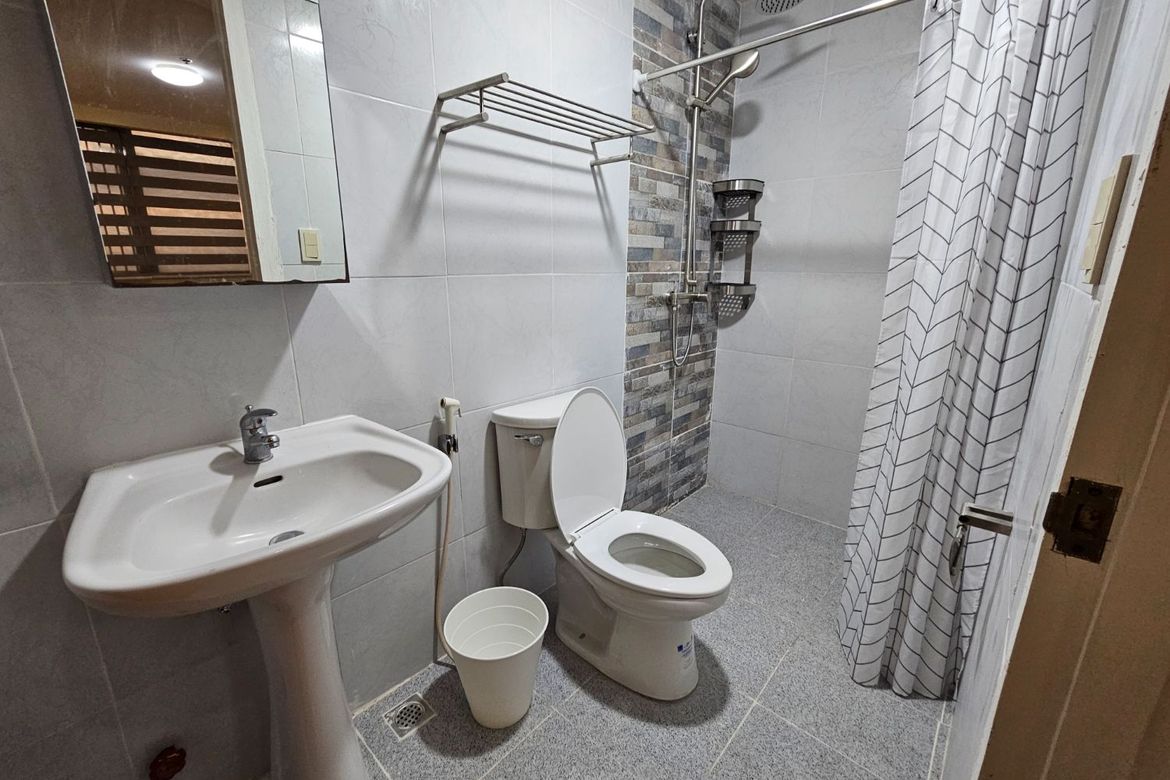 4 Bedroom Condo for Sale in Ermita, Manila, Metro Manila near LRT-1 United Nations – photo 4