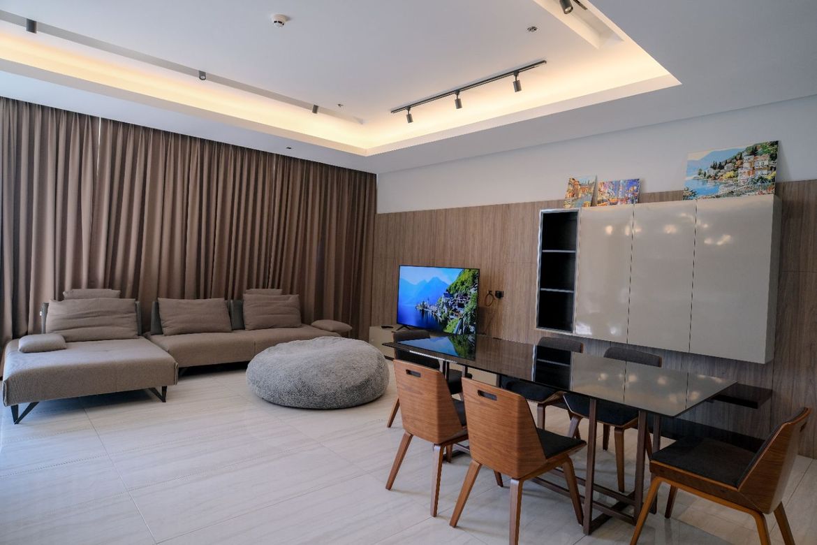 4 Bedroom Condo for Sale in Greenhills, San Juan, Metro Manila near MRT-3 Santolan – photo 3