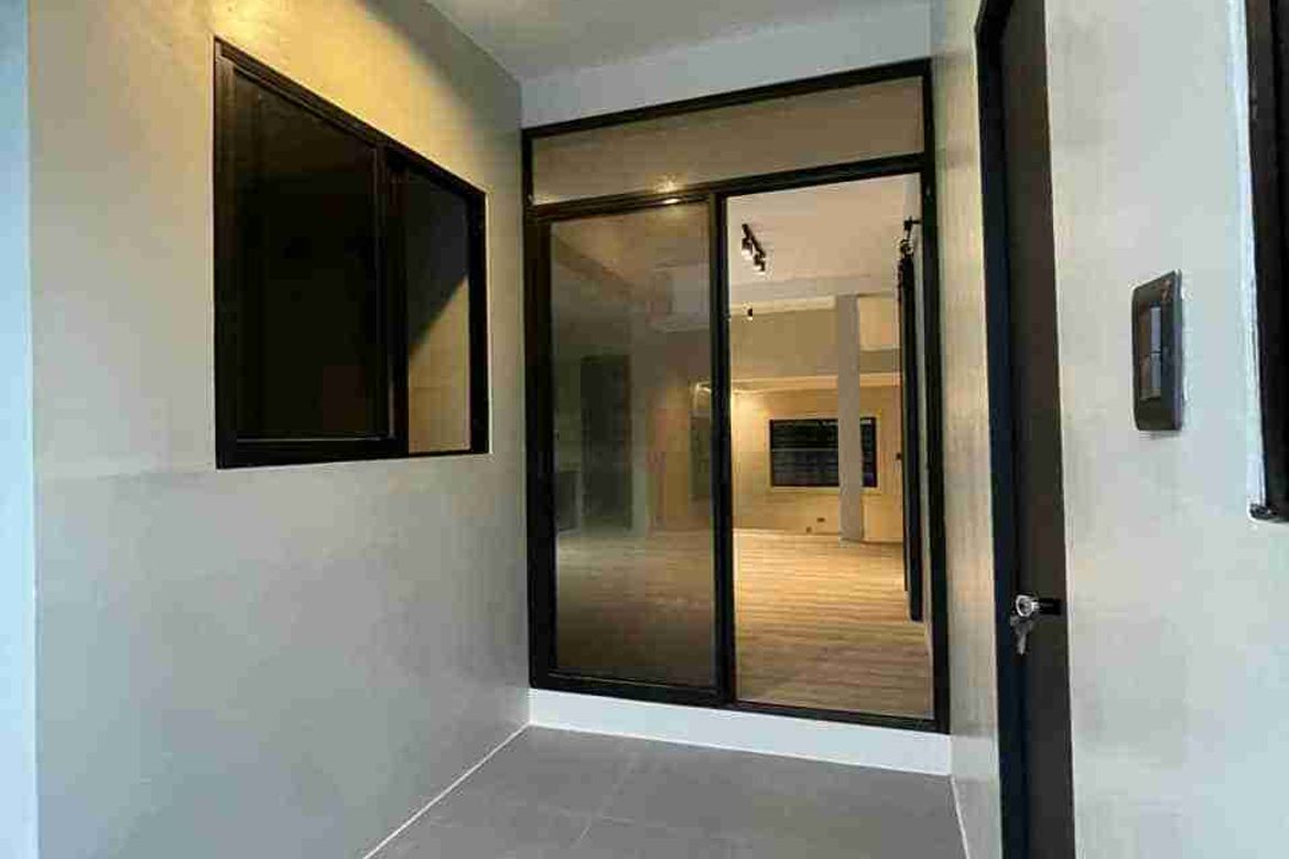 4 Bedroom Condo for Sale in Greenwoods Executive Village - Cainta, San Andres, Cainta, Rizal – photo 4
