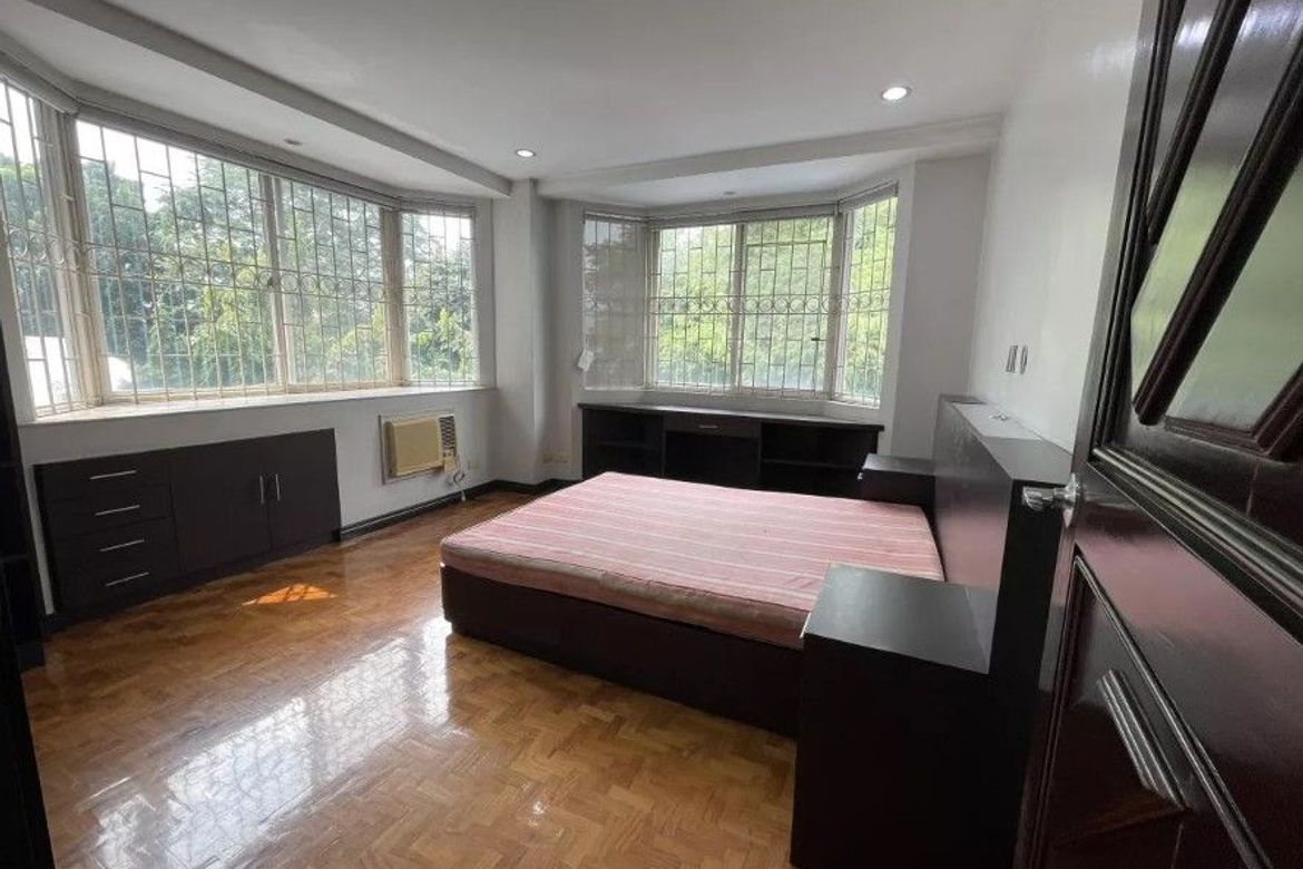 4 Bedroom Condo for Sale in Kaunlaran, Quezon City, Metro Manila near MRT-3 Araneta Center-Cubao – photo 2