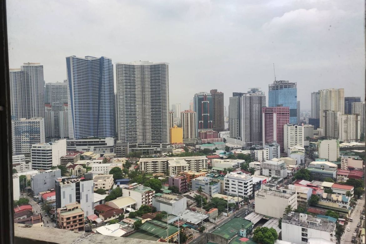 4 Bedroom Condo for Sale in La Paz, Makati, Metro Manila – photo 2