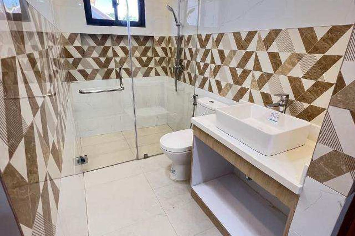 4 Bedroom Condo for Sale in Merville, Parañaque, Metro Manila – photo 6