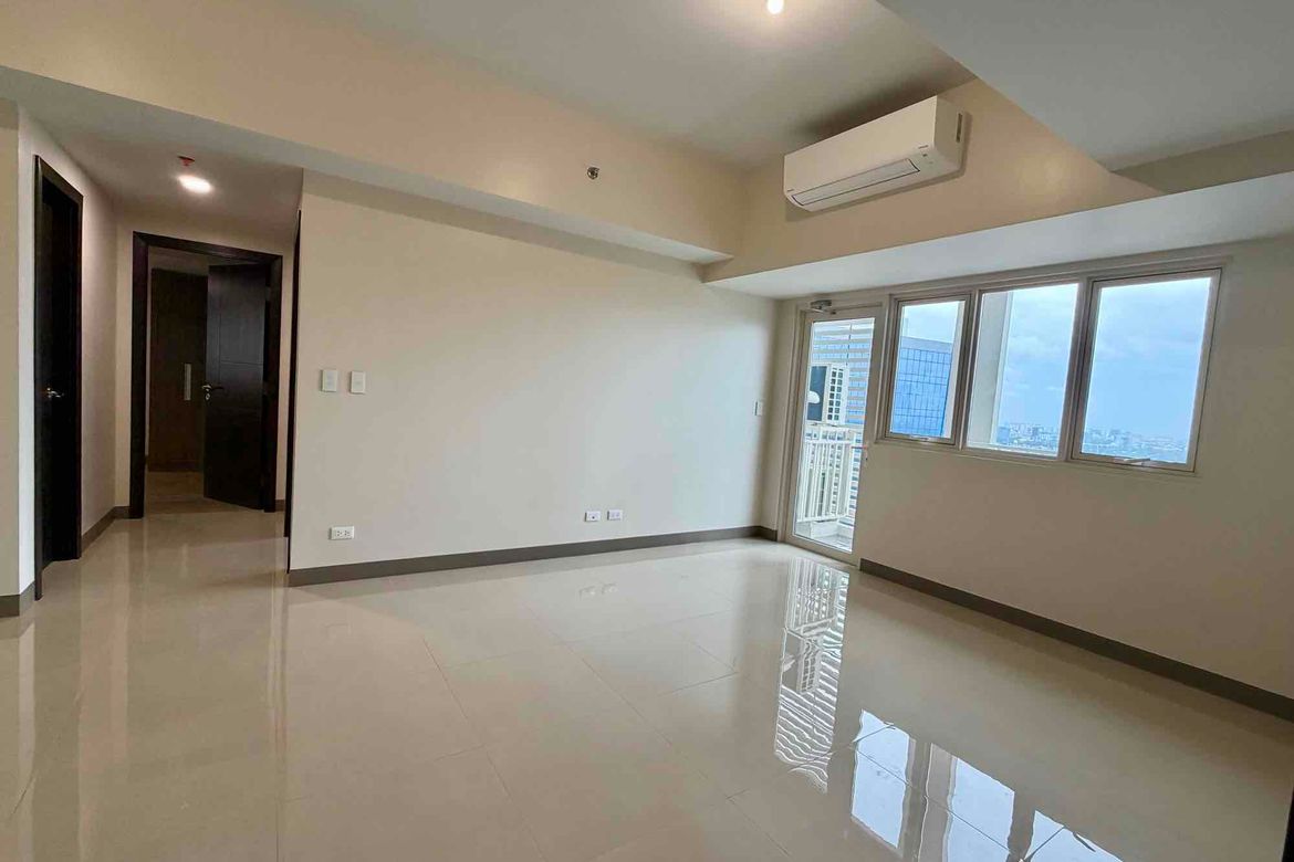 4 Bedroom Condo for Sale in Park McKinley West, BGC, Taguig – photo 13