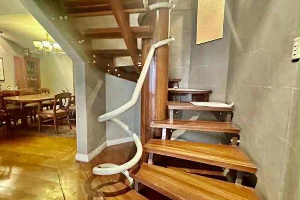 4 Bedroom Condo for Sale in San Antonio, Makati, Metro Manila – photo 8