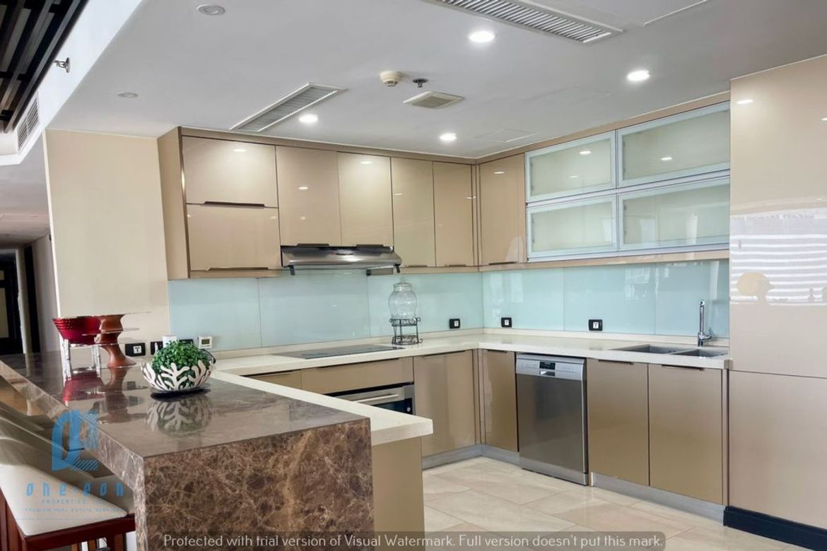 4 Bedroom Condo for Sale in San Lorenzo, Makati, Metro Manila near MRT-3 Ayala – photo 4