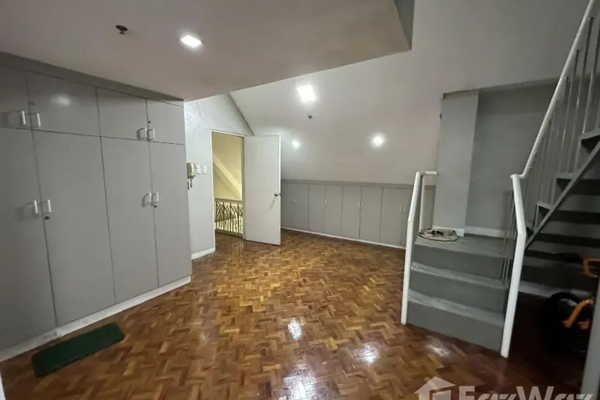 4 Bedroom Condo for Sale in San Nicolas, Manila, Metro Manila – photo 8