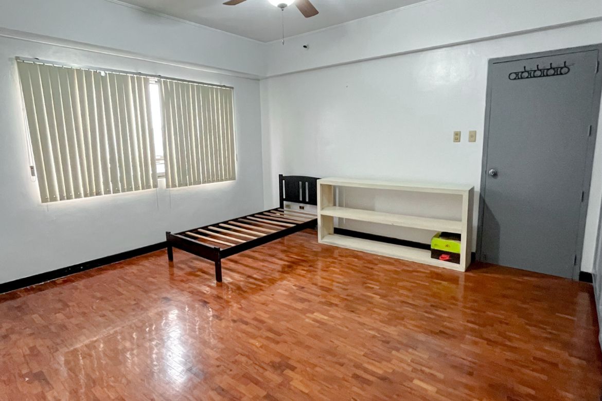 4 Bedroom Condo for Sale in Tambo, Parañaque, Metro Manila – photo 5