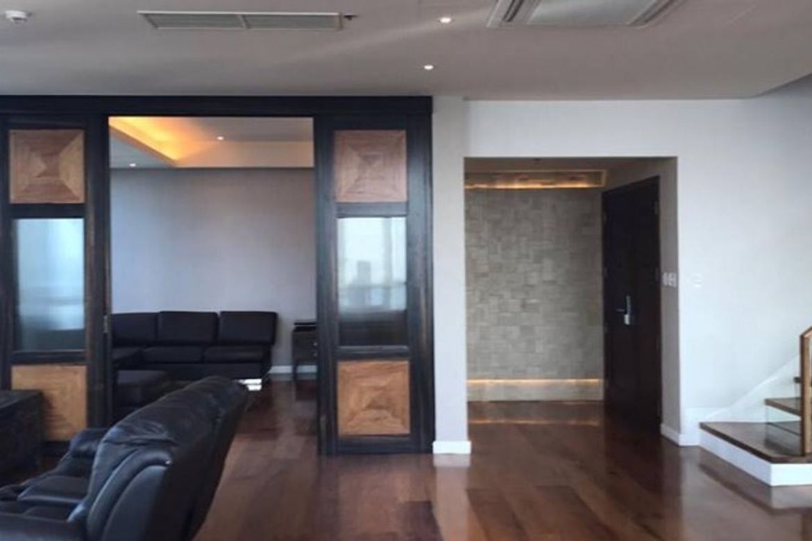 4 Bedroom Condo for Sale in The St. Francis Shangri-La Place, Wack-Wack Greenhills, Mandaluyong, Metro Manila near MRT-3 Shaw Boulevard