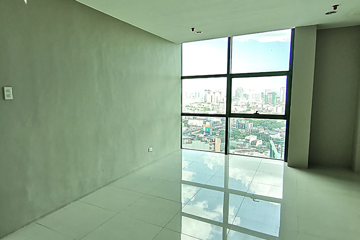 4 Bedroom Condo for Sale in The Symphony Towers, South Triangle, Quezon City, Metro Manila near MRT-3 Kamuning – photo 2