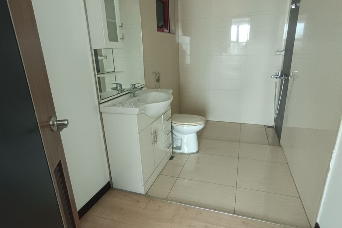 4 Bedroom Condo for Sale in Tondo, Manila, Metro Manila near LRT-1 Bambang – photo 6