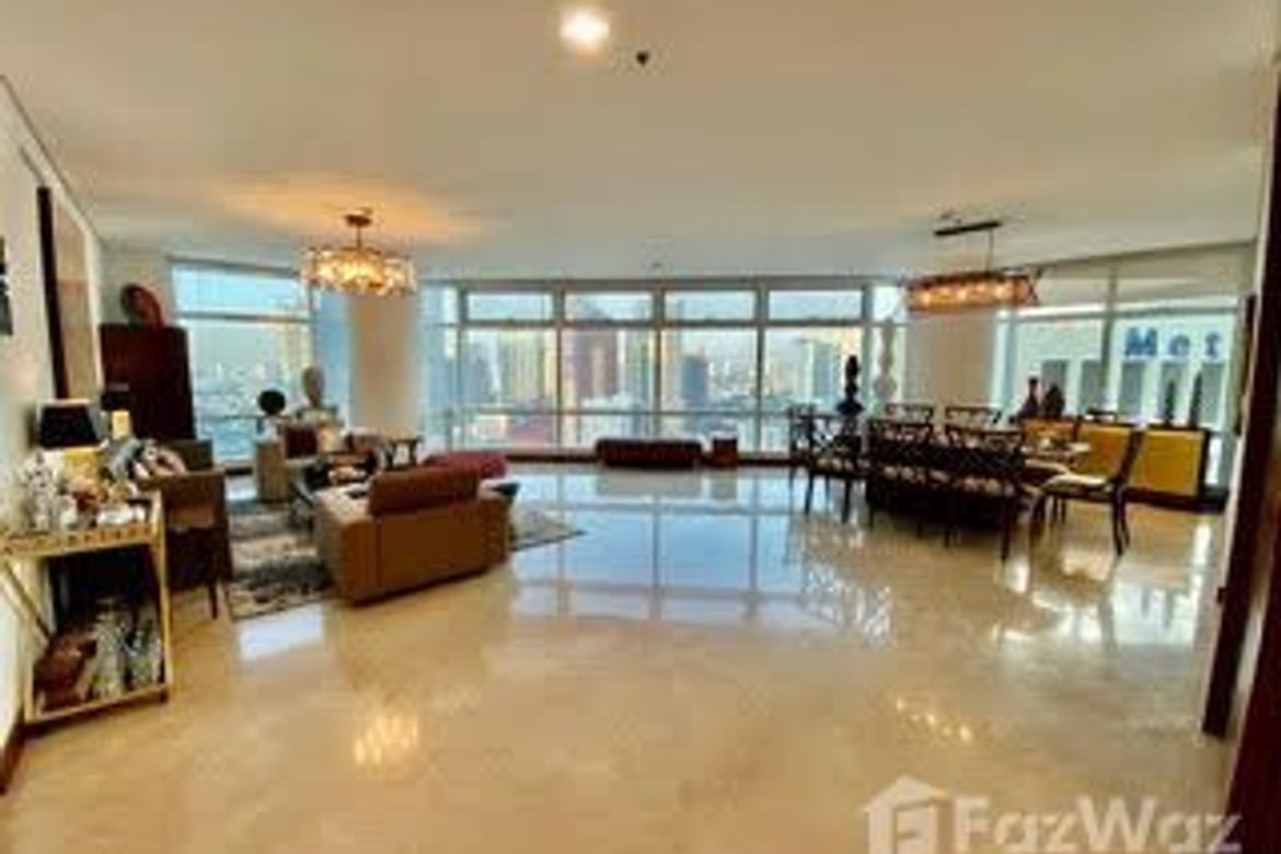 4 Bedroom Condo for Sale in Two Roxas Triangle, Urdaneta, Makati, Metro Manila near MRT-3 Buendia – photo 2