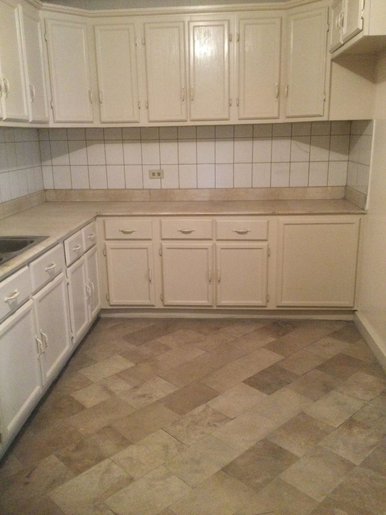 4-Bedroom Condo Unit for Sale in San Nicolas, Manila – photo 8