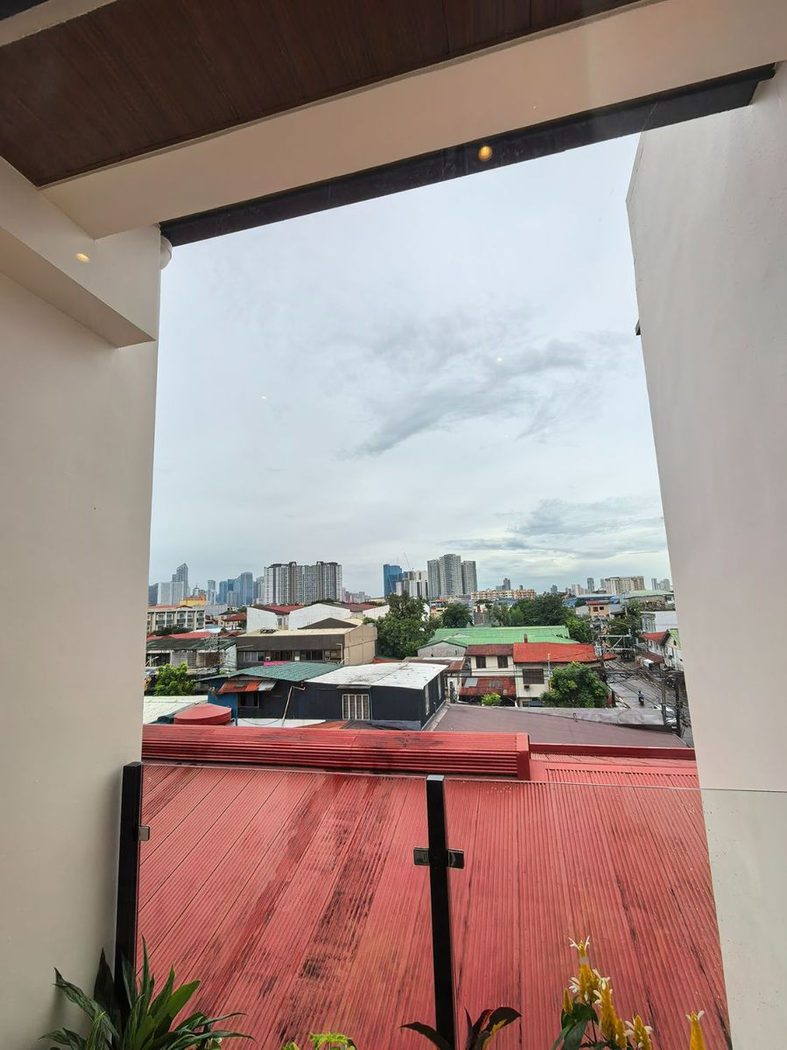 4-Bedroom End-Unit Townhouse for Sale in New Zañiga, Mandaluyong, Metro Manila – photo 40
