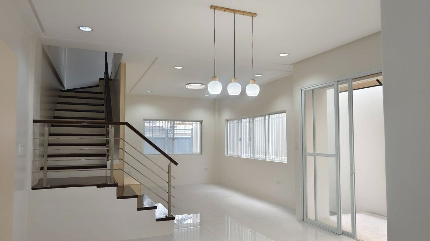 4-Bedroom House and Lot for Sale in Barangay 20, Pasay, Metro Manila