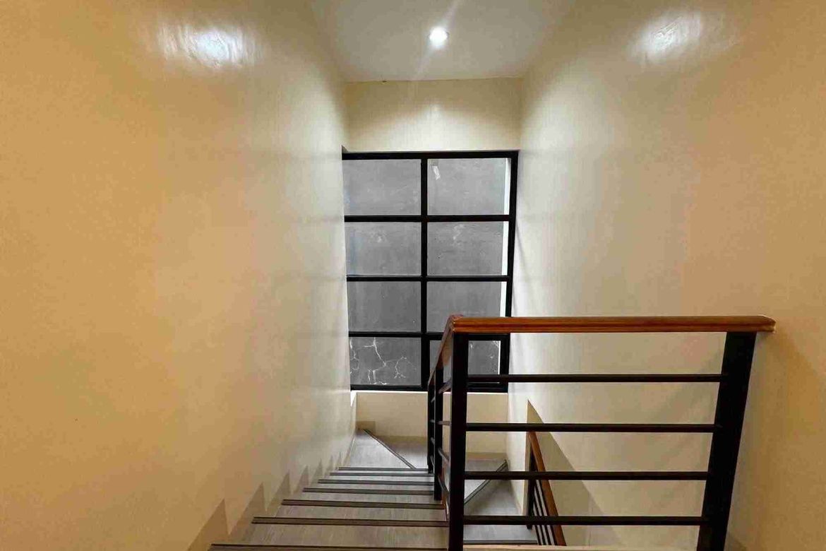 4 Bedroom House for Rent in Alfonso Angliongto S, Davao City, Davao del Sur photo 3