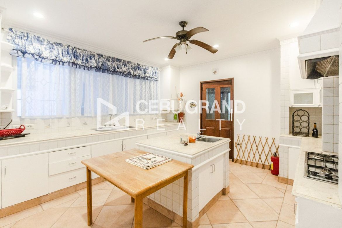 4 Bedroom House for Rent in Banilad, Cebu City, Cebu photo 3