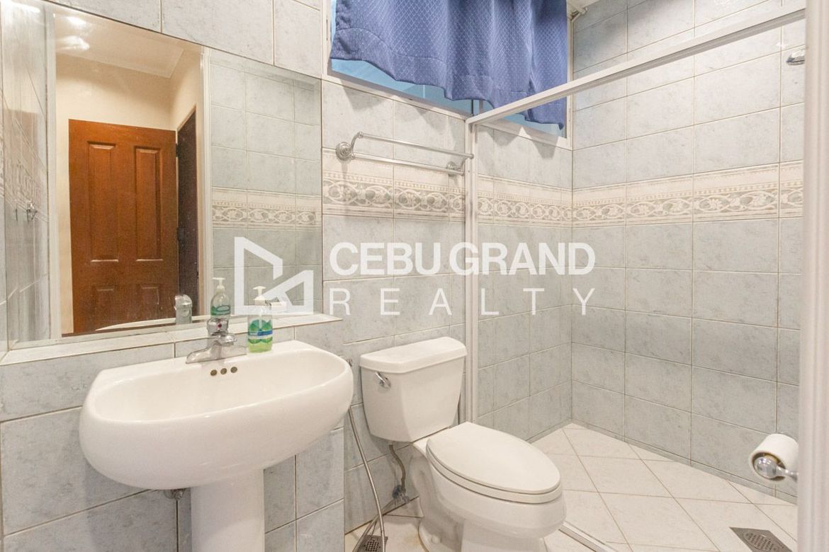 4 Bedroom House for Rent in Banilad, Cebu City, Cebu photo 8