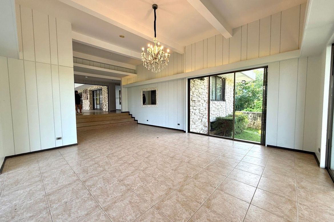 4 Bedroom House for Rent in Banilad, Cebu City, Cebu photo 5