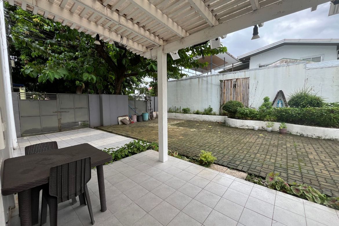 4 Bedroom House for Rent in Barangay 201, Pasay, Metro Manila photo 4