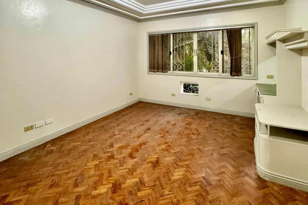 4 Bedroom House for Rent in Barangay 33, Pasay, Metro Manila photo 5