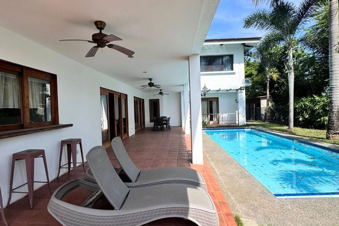4 Bedroom House for Rent in Cabancalan, Mandaue, Cebu photo 6