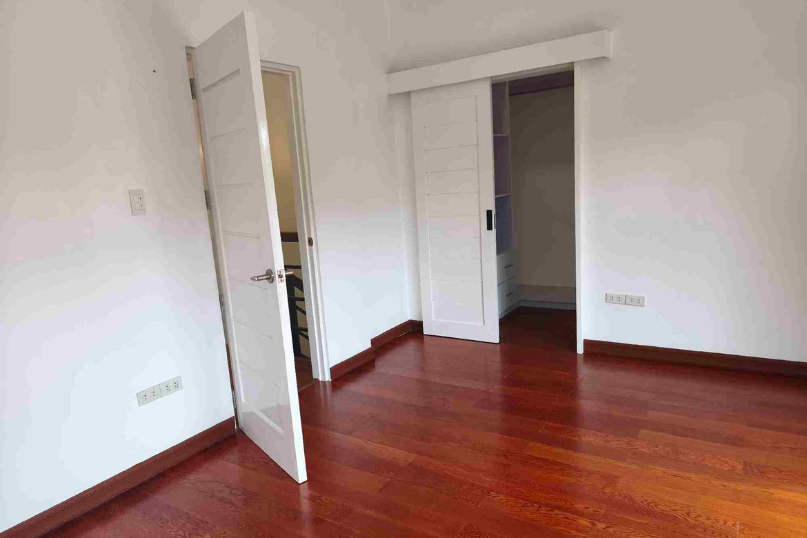4 Bedroom House for Rent in Don Jose, Santa Rosa, Laguna photo 8