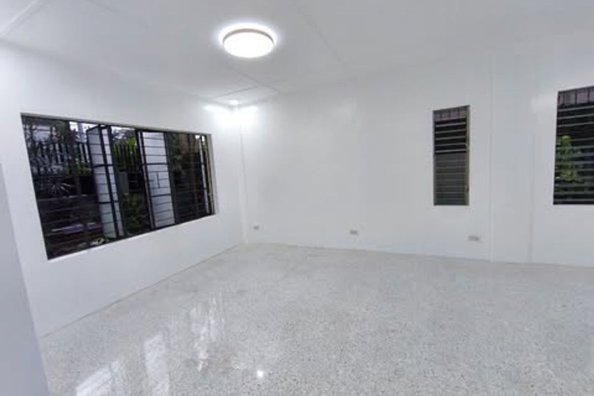 4 Bedroom House for Rent in Fairview, Quezon City, Metro Manila photo 4