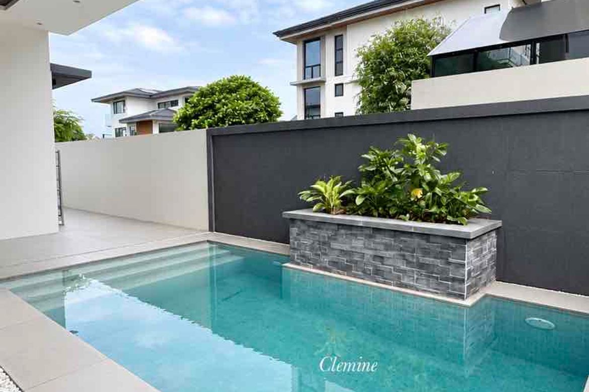 4 Bedroom House for Rent in Inchican, Silang, Cavite photo 2