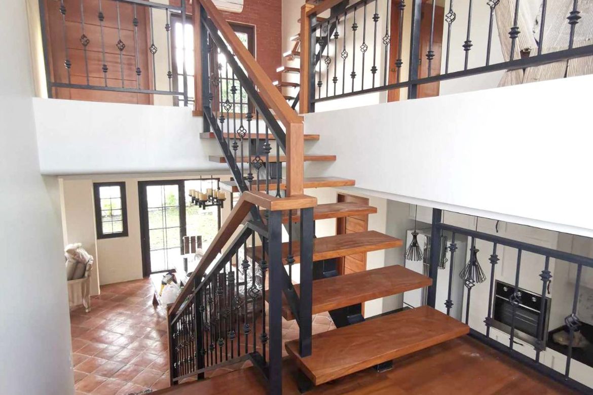 4 Bedroom House for Rent in Inchican, Silang, Cavite photo 6