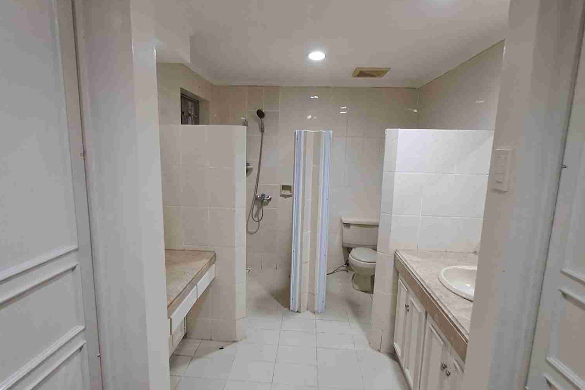 4 Bedroom House for Rent in Loyola Heights, Quezon City, Metro Manila photo 4