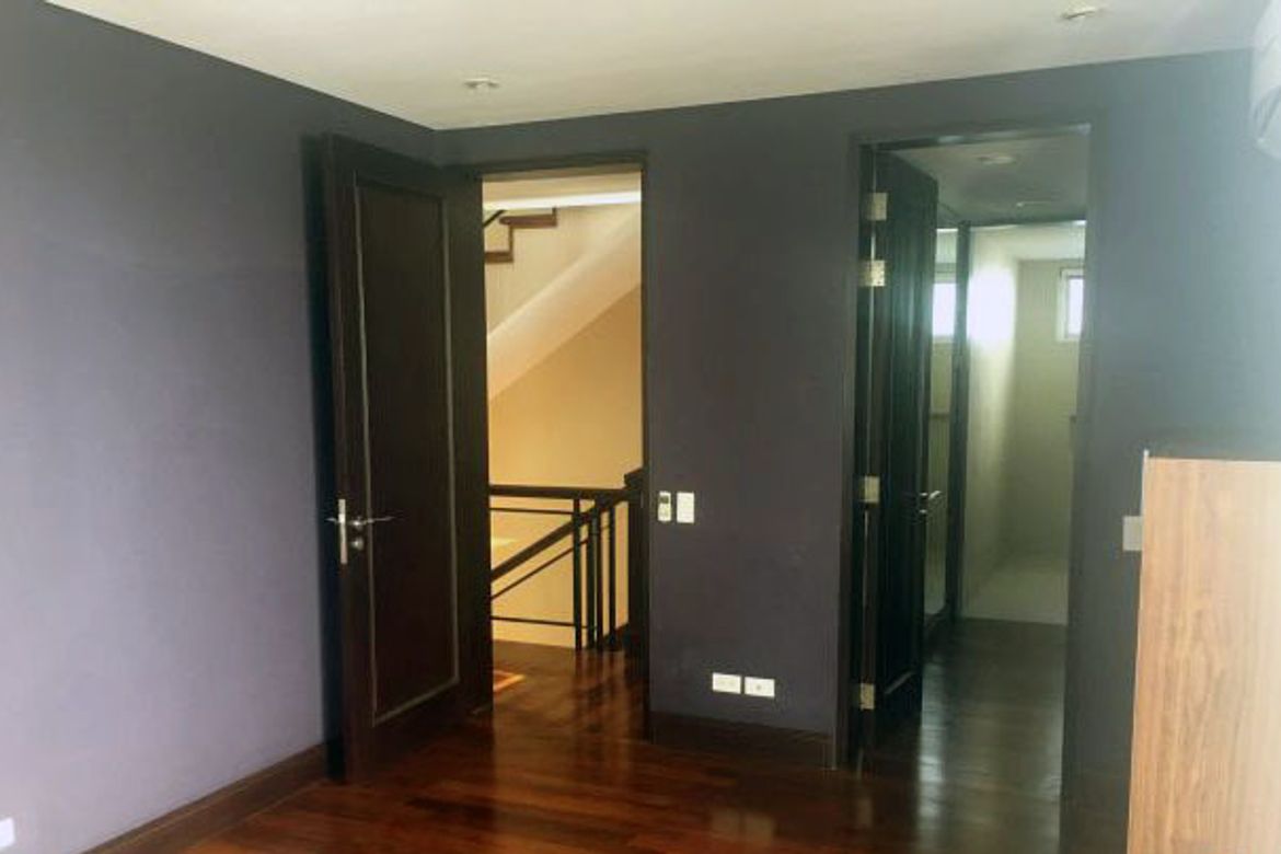 4 Bedroom House for Rent in McKinley Hill Village, McKinley Hill, Taguig, Metro Manila photo 2