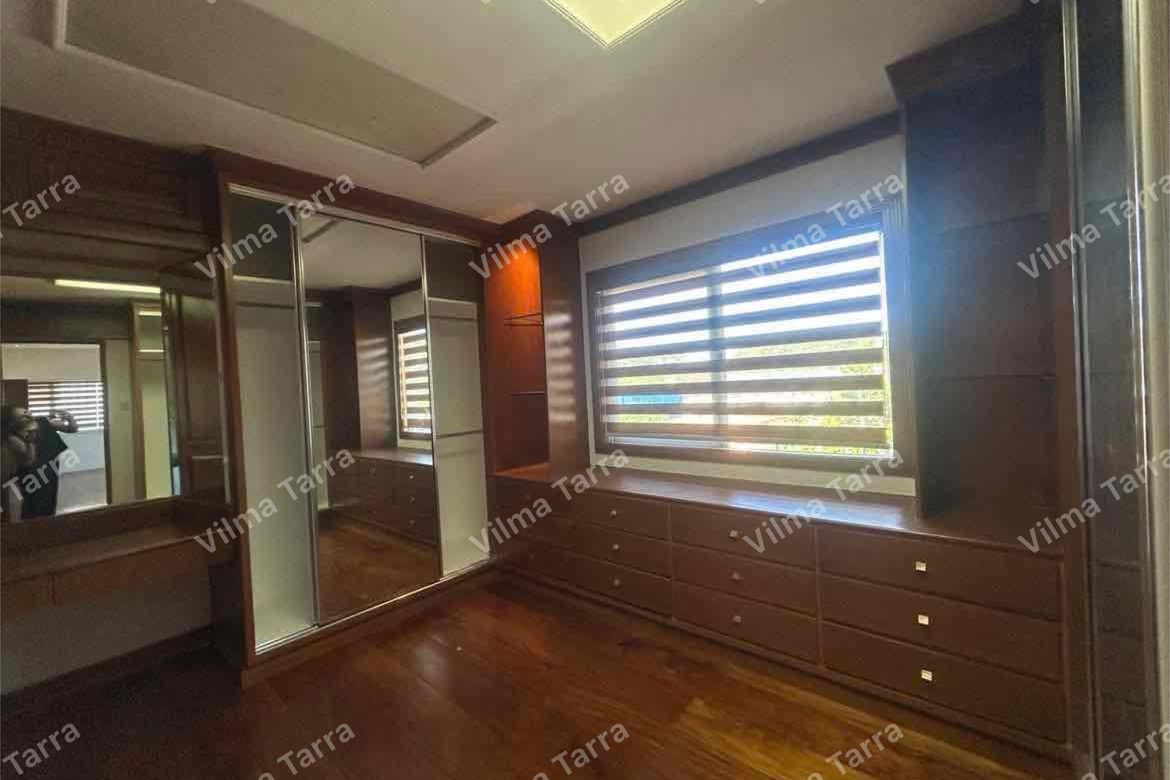 4 Bedroom House for Rent in Molino VII, Bacoor, Cavite photo 7
