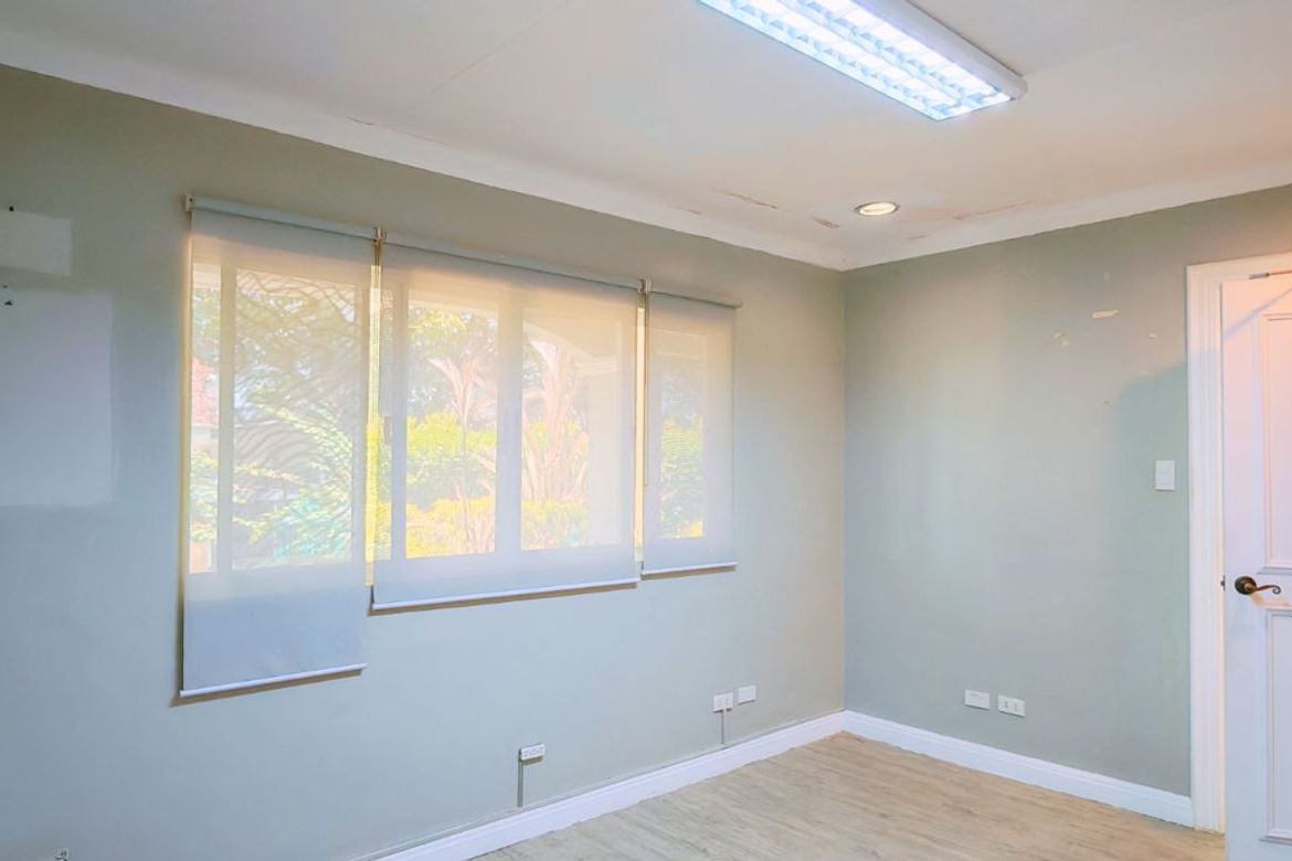 4 Bedroom House for Rent in Pansol, Quezon City, Metro Manila photo 5