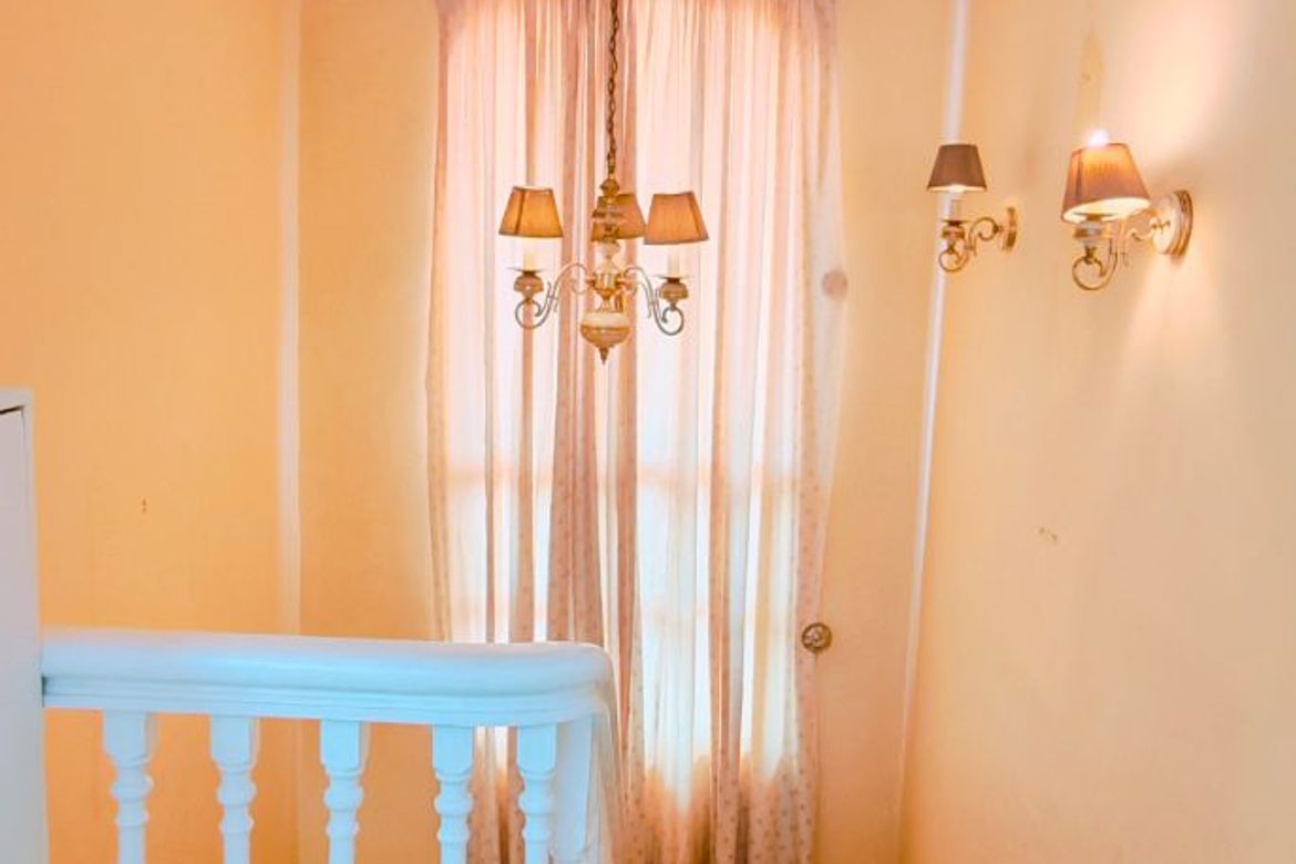 4 Bedroom House for Rent in Pansol, Quezon City, Metro Manila photo 8