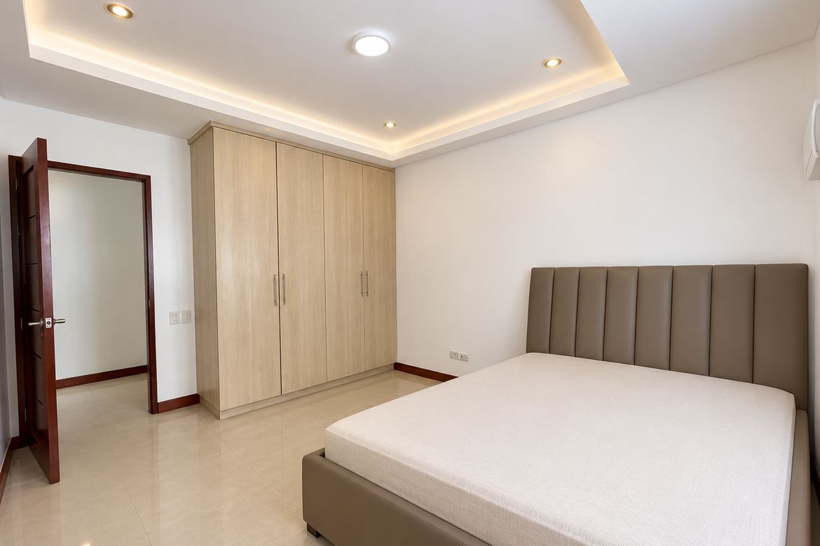 4 Bedroom House for Rent in Poblacion, Makati, Metro Manila photo 3