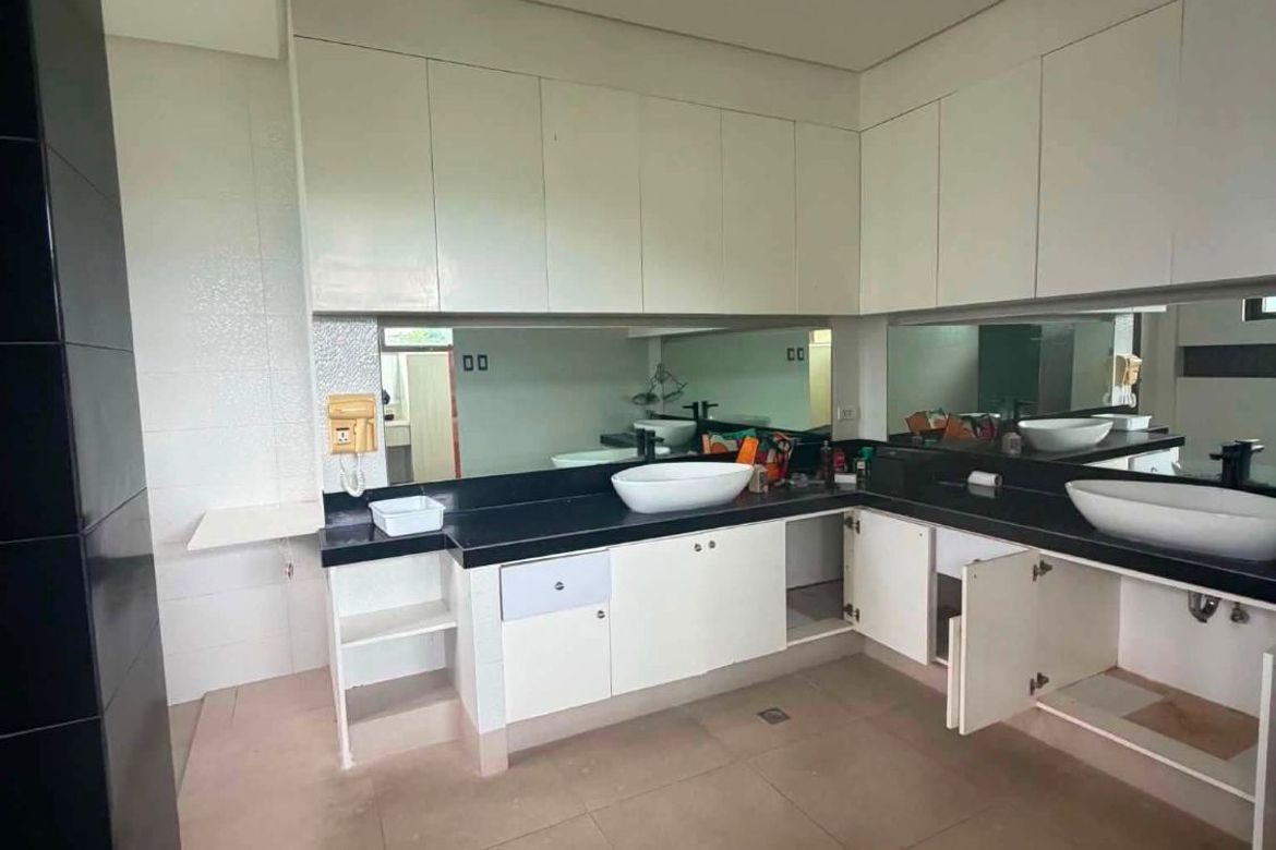 4 Bedroom House for Rent in Pristina North Residences, Bacayan, Cebu City, Cebu photo 4