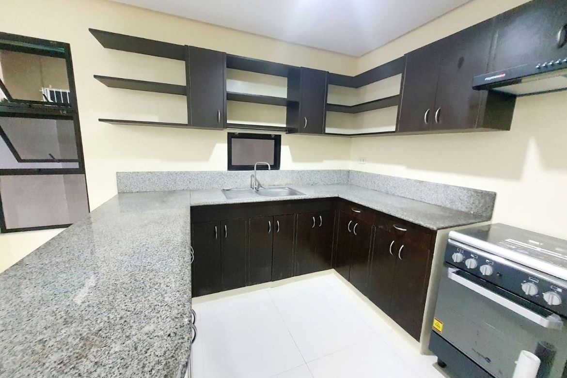 4 Bedroom House for Rent in Pulangbato, Cebu City, Cebu photo 2