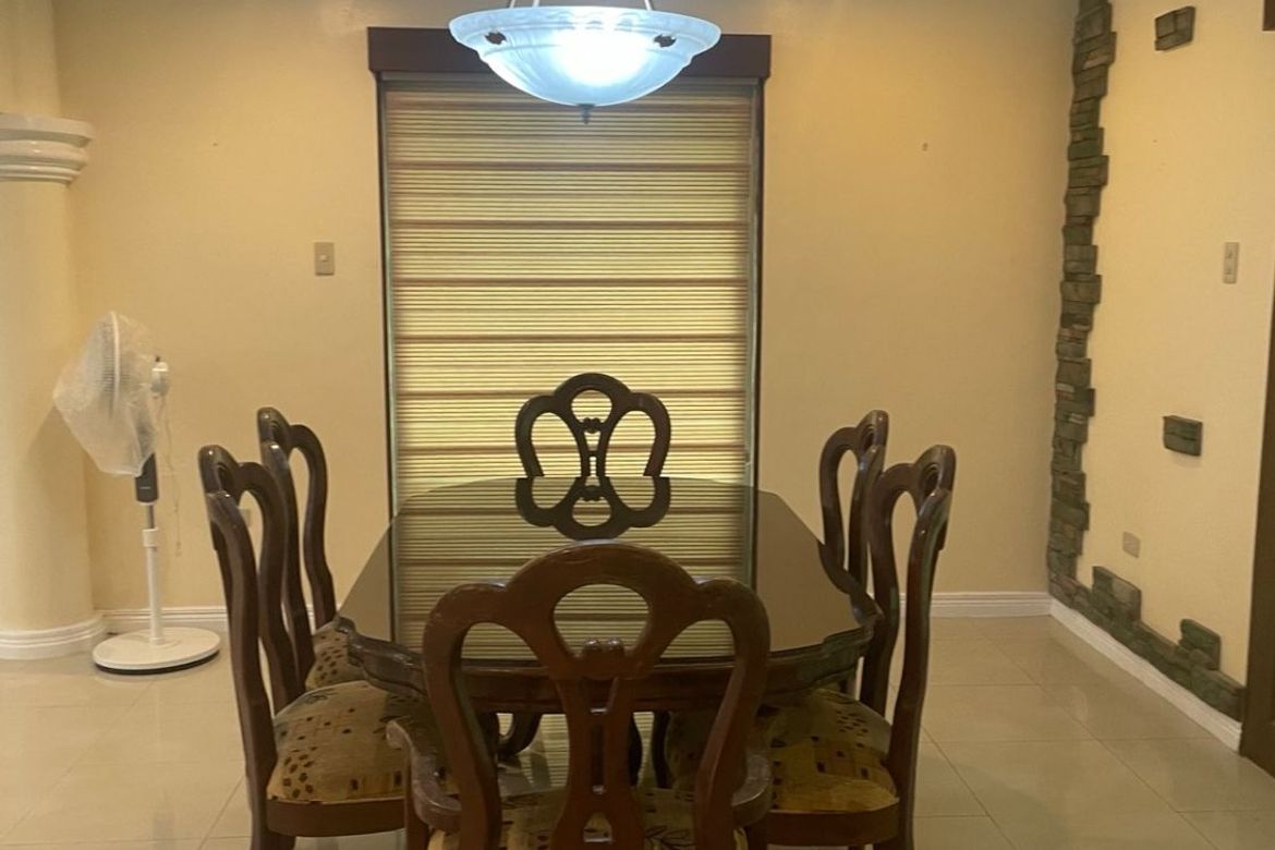 4 Bedroom House for Rent in Royale Tagaytay Estates, Buck Estate, Alfonso, Cavite photo 5