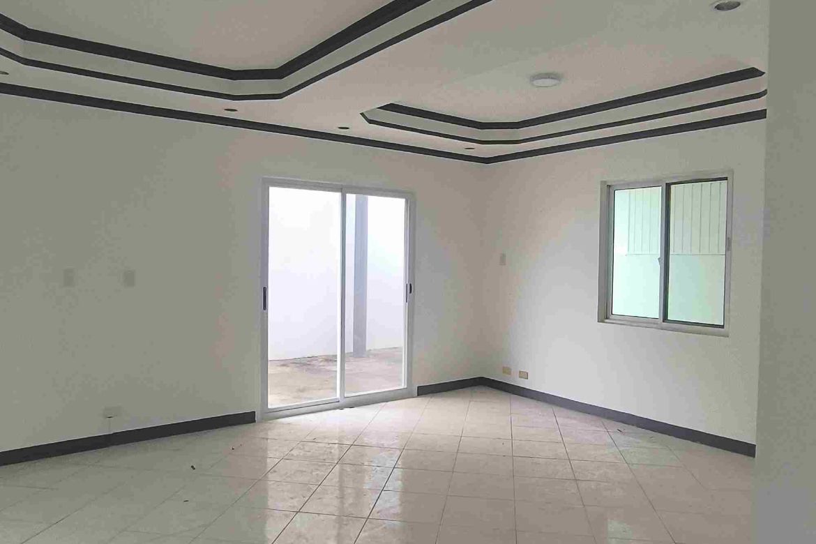 4 Bedroom House for Rent in San Isidro, Cainta, Rizal photo 3
