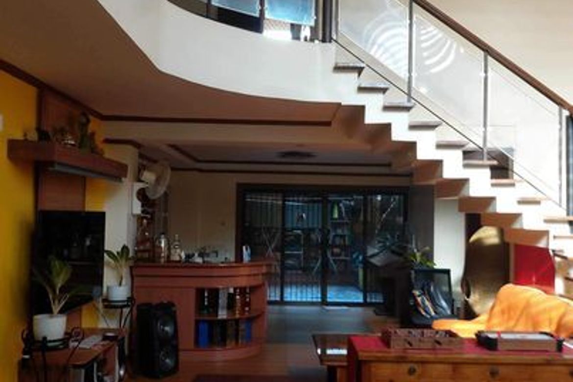 4 Bedroom House for Rent in San Miguel, Pasig, Metro Manila photo 3