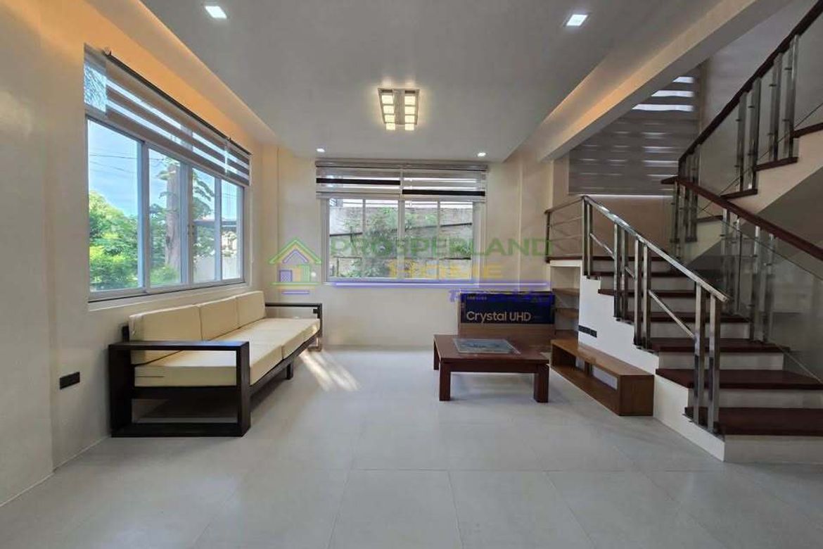 4 Bedroom House for Rent in Santa Rosa, Laguna photo 4